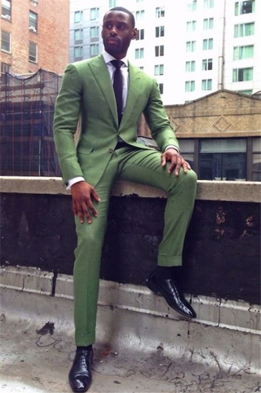 Green Slim Fit Tailored Mens Suit | Point Lapel Two-Piece Prom Dress