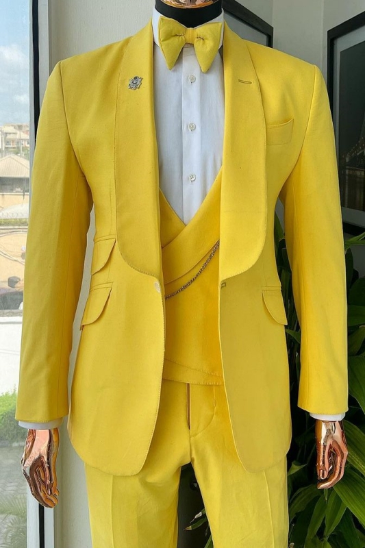 Ware New Arrival Yellow Shawl Lapel Three Pieces Wedding Suits