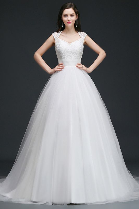 AMIRA | Ball Gown V-Neck Tulle Elegant Wedding Dresses with Buttons