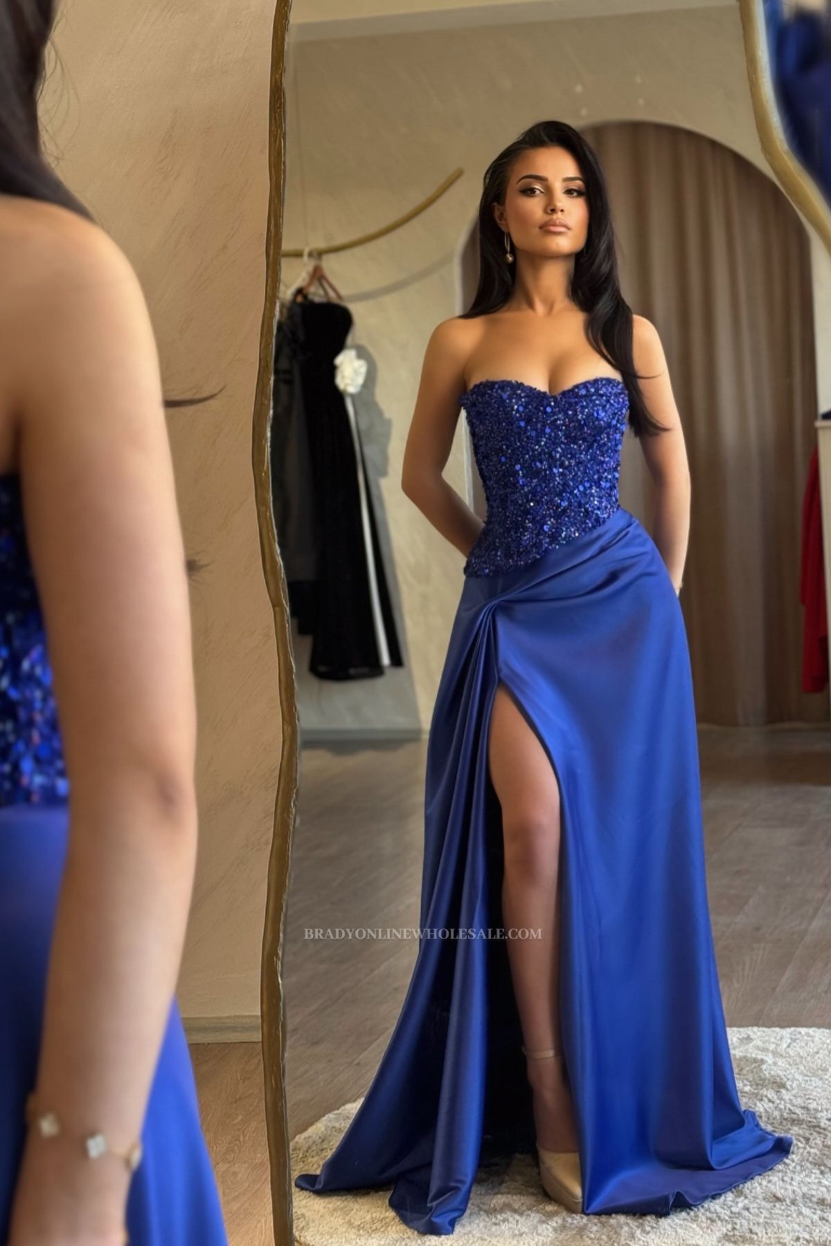 Strapless Sequins Floor-length Column Prom Dresses with Slit