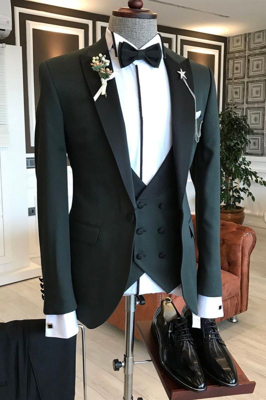 Hunter Handsome Black Point Lapel Custom Mens Business Suit