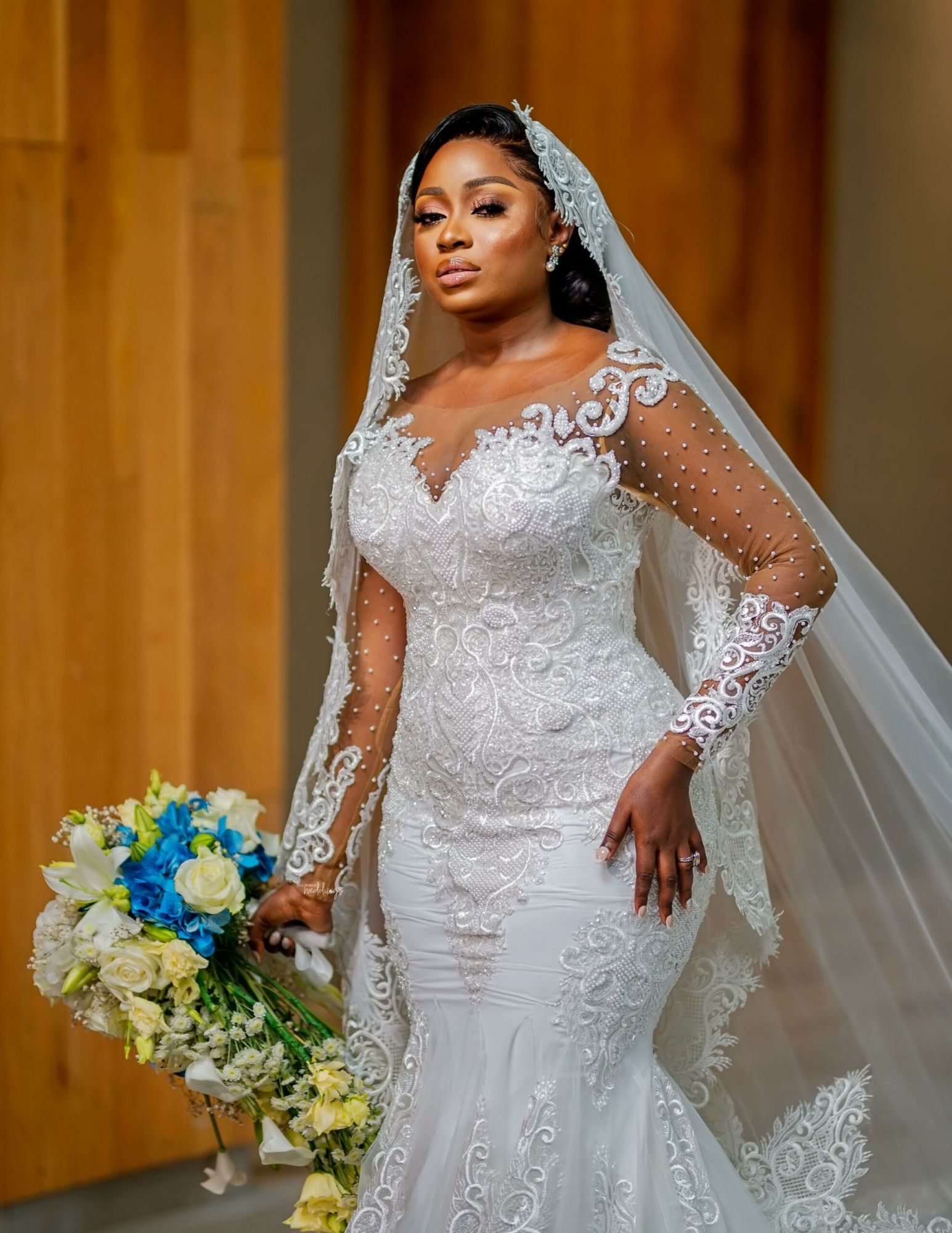 Gorgeous Mermaid Bridal Gown with Long Sleeves Pearls Lace Appliques Wedding Dress