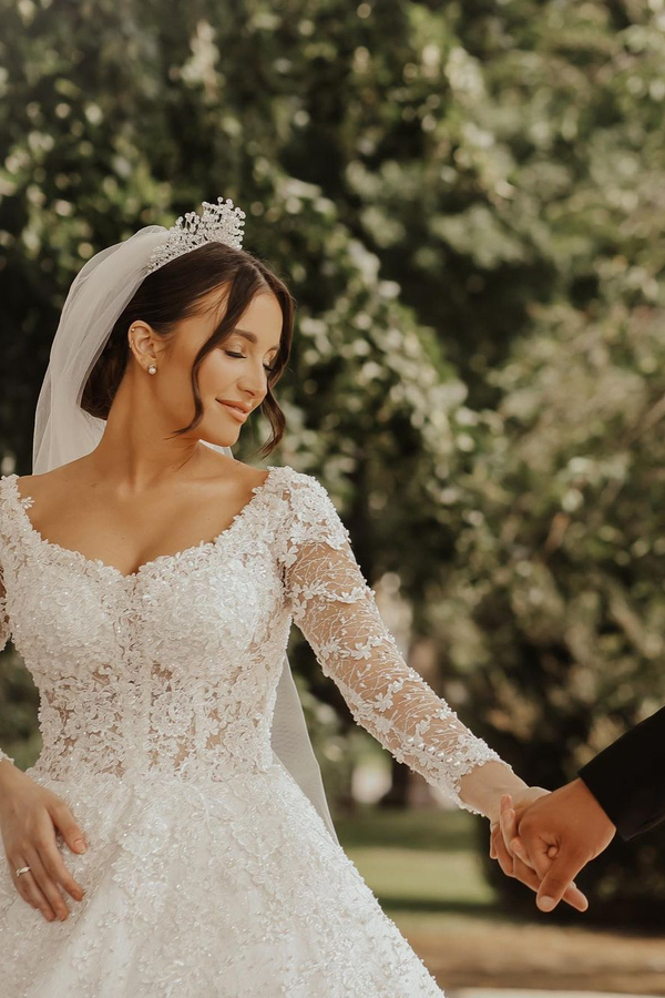 Gorgeous White A-Line Long Sleeve 3D Floral Lace Wedding Dress