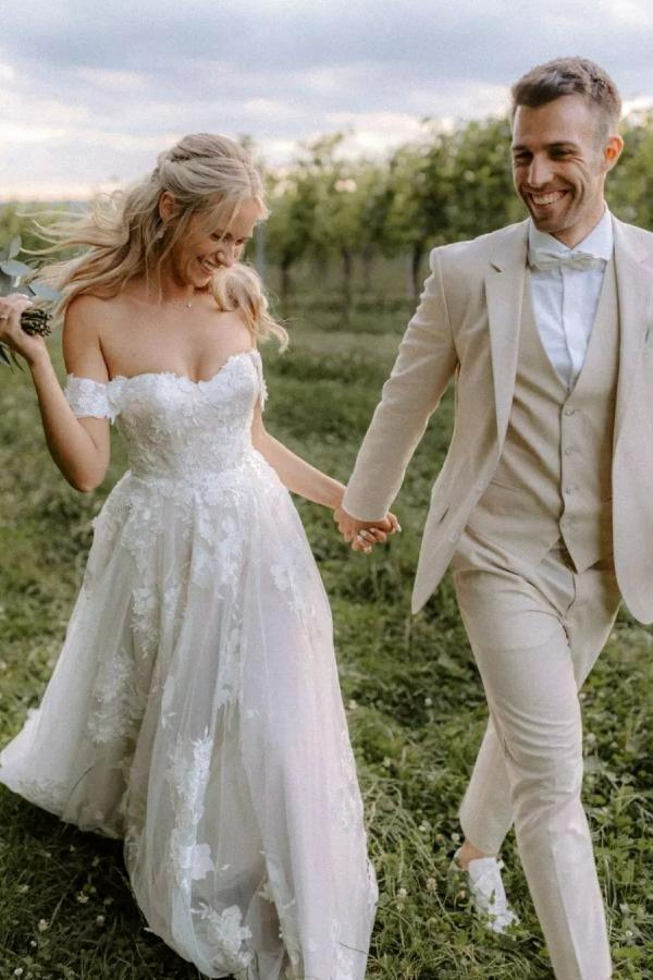 Elegant Off-Shoulder Tulle Floral Lace Wedding Dress