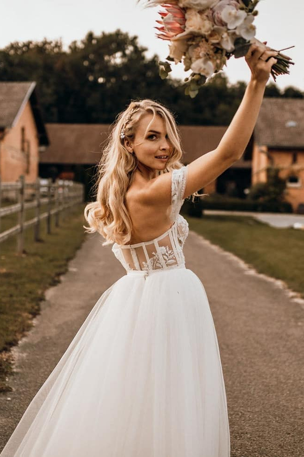 Designer A-Line Off-Shoulder Lace-Tulle Wedding Dress