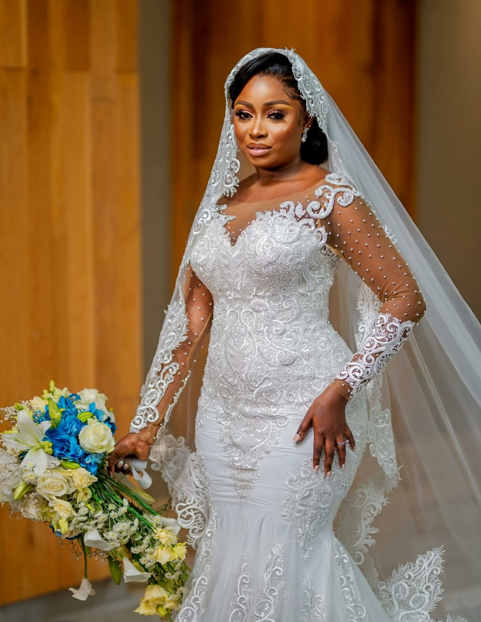 Gorgeous Mermaid Bridal Gown with Long Sleeves Pearls Lace Appliques Wedding Dress