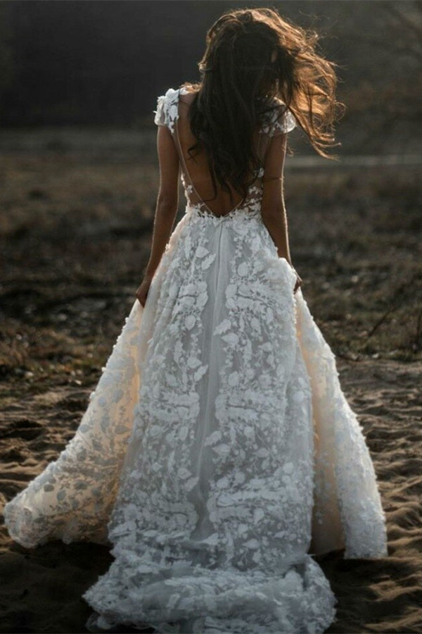 Romantic Ivory Lace Floor-Length A-Line Puffy Princess Dress