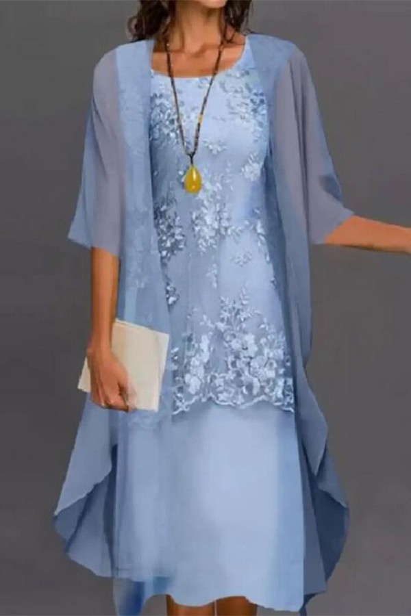Short Lavender Bridesmaid Dress with Lace