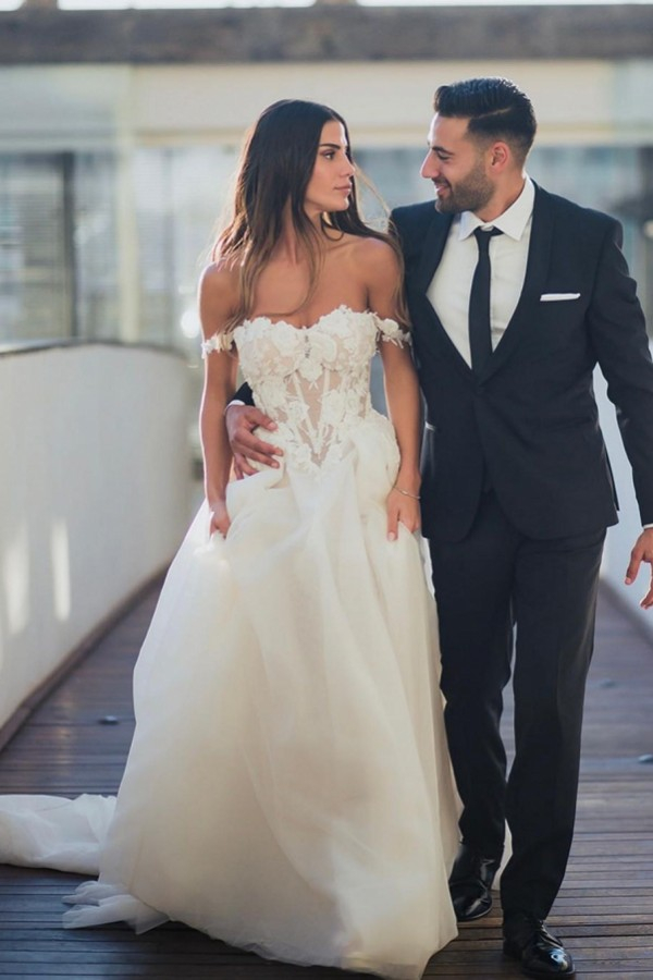 Off-Shoulder Printed Lace Tulle Wedding Dress