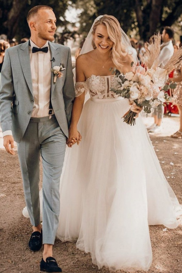 Designer A-Line Off-Shoulder Lace-Tulle Wedding Dress