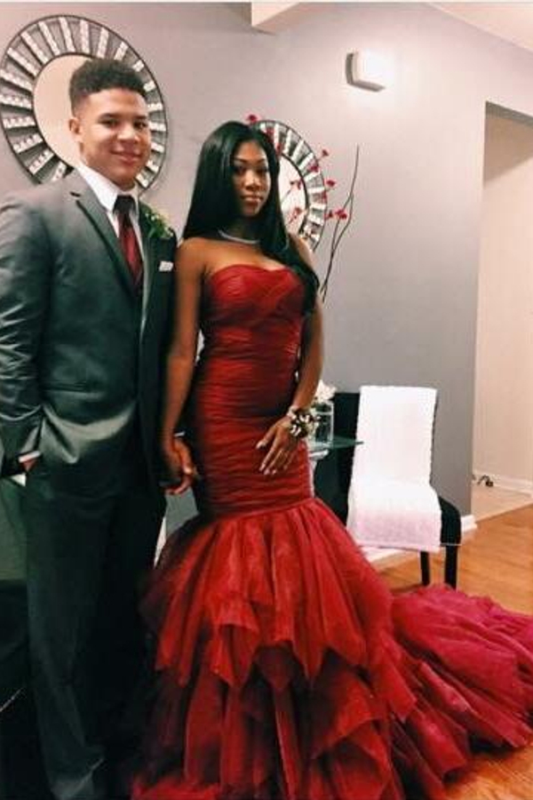 Sexy Ruffle Mermaid Red Sweetheart Sleeveless Prom Dress