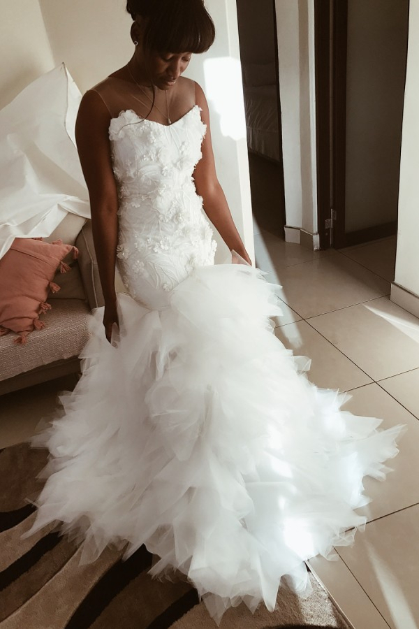 Mermaid Floral Appliques Ruffled Wedding Dress with Sheer Tulle