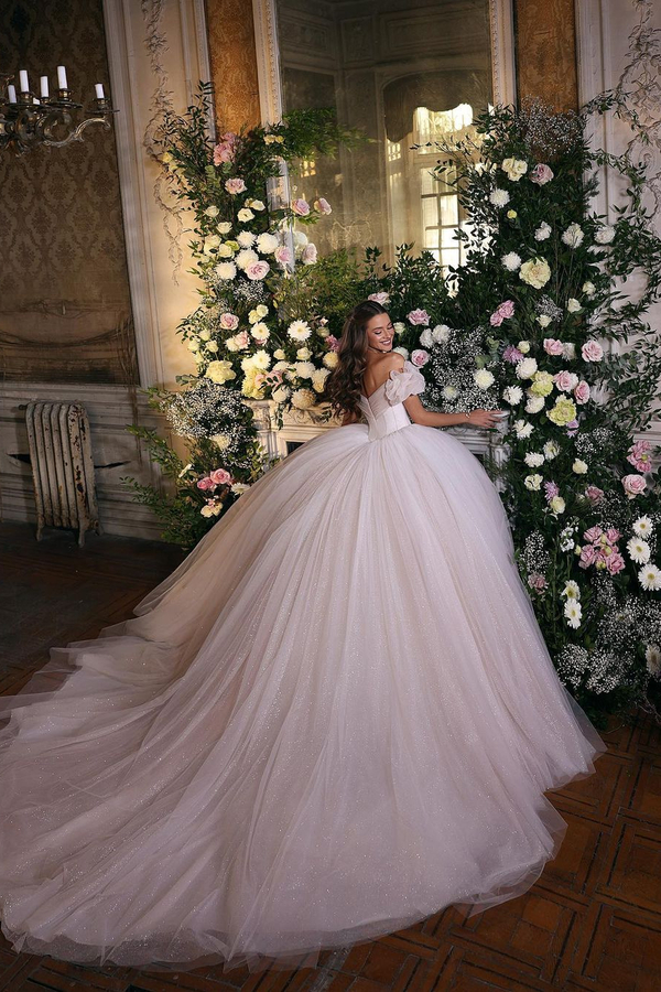 Glitter Off-Shoulder Tulle Floor-Length Wedding Dress