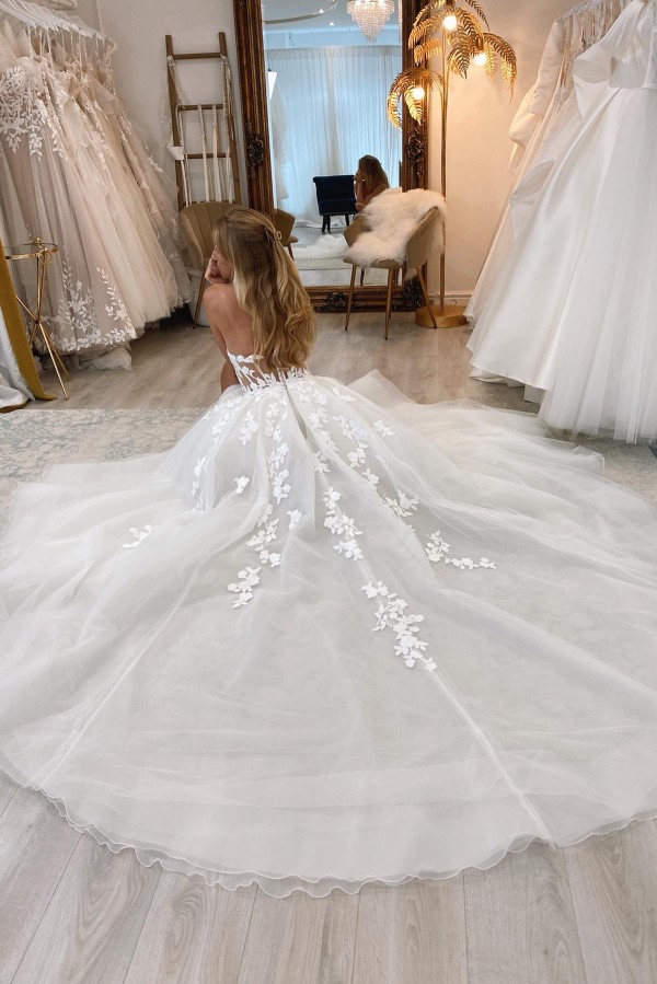 Beautiful wedding dresses A line | Wedding dresses with lace