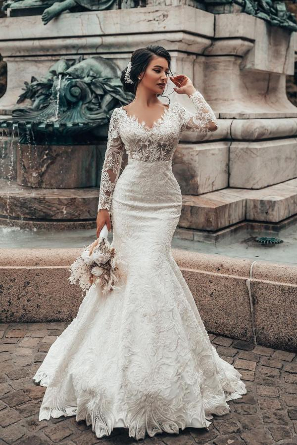 Elegant White Floral Lace Mermaid Spring Wedding Dress with Long Sleeves