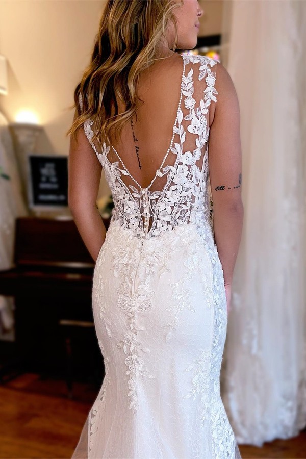 Designer V Neck Open Back Mermaid Lace Trailing Wedding Dress