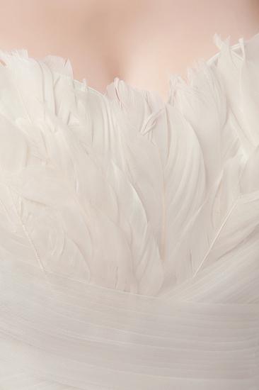 A-line Sweetheart Strapless Tulle Wedding Dresses with Feathers_6