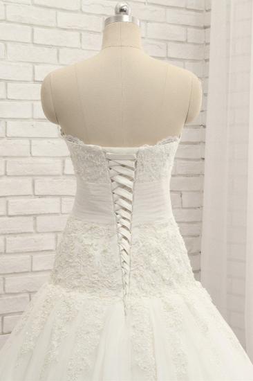 Bradyonlinewholesale Glamorous Strapless Tulle Lace Wedding Dress Sweetheart Sleeveless Bridal Gowns with Appliques On Sale_4