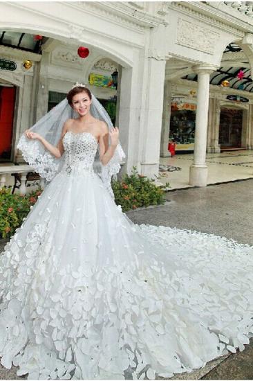Gorgeous Sweetheart Crystal Wedding Dress Cathedral Train Flowers Bridal Gown_2