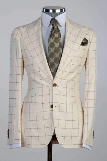 Primo Apricot Peaked Lapel Three Pieces Plaid Prom Suits_2