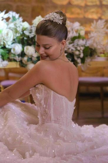 Extravagant Wedding Dresses A Line Lace Wedding Dresses Bridal Fashion Online_3