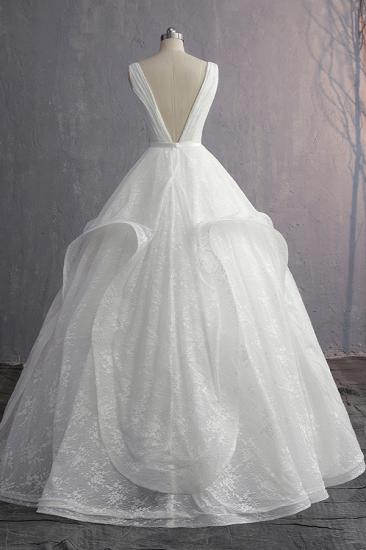 Bradyonlinewholesale Unique V-Neck Ruffles Lace White Wedding Dress Appliques Sleeveless Bridal Gowns with Beadings On Sale_2