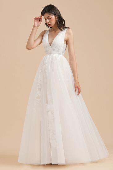 Ivory V-Neck Tulle Lace Appliques Simple Wedding Dress Garden Wedding Gowns Floor Length_1