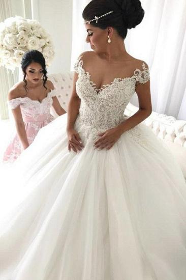 Elegant Ball Gown Sleeveless Wedding Dresses | Off-the-Shoulder V-Neck Bridal Gowns_1