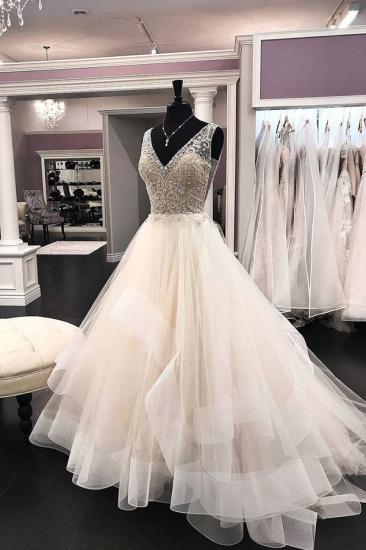 Bradyonlinewholesale Chic Tulle V-Neck Sequins Wedding Dress Sweep Sleeveless Rhinestones Bridal Gowns On Sale