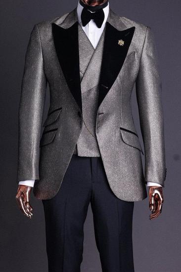 Spakling Light Champagne Three-Pieces Black Velvet Lapel Men's Suit_1