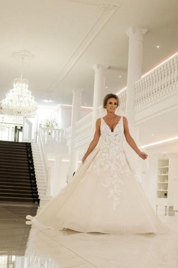 V neck Glitter Floral Lace Sleeveless Floor-Length Wedding dress_3