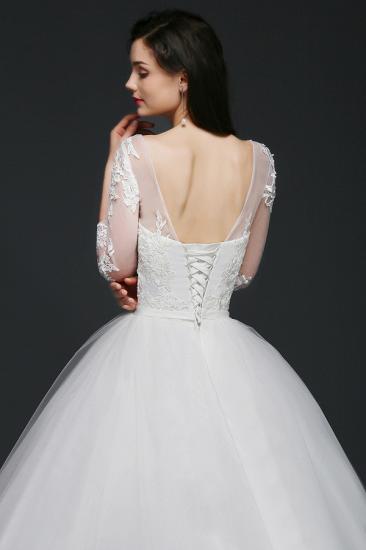 Ball Gown Scoop Tulle Wedding Dress With Lace Appliques_3