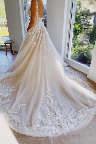 Elegant Floor length ivory lace princess wedding dress_2