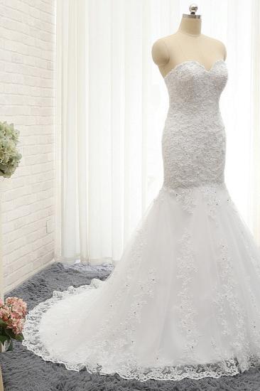 Bradyonlinewholesale Affordable Strapless Tulle Lace Wedding Dress Sleeveless Sweetheart Bridal Gowns with Appliques On Sale_3