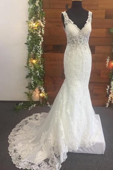 Bradyonlinewholesale Elegant Straps V-Neck Tulle Wedding Dress Mermaid Appliques Sleeveless Beadings Bridal Gowns Online