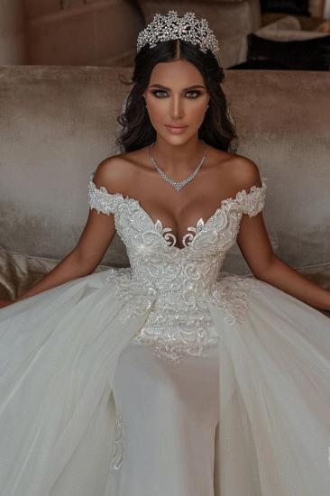 Ivory A-line Princess Off-the-shoulder Lace Wedding Dresses_3