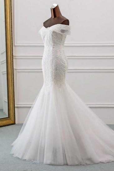 Bradyonlinewholesale Glamorous Tulle Lace Off-the-Shoulder White Mermaid Wedding Dresses Online_3