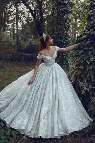 Luxury Flower Off-the-shoulder Ball Gown Wedding Dresses_4