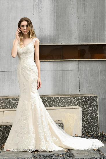 Stunning Sleeveless Fit-and-flare Lace Open Back Summer Beach Wedding Dress_8
