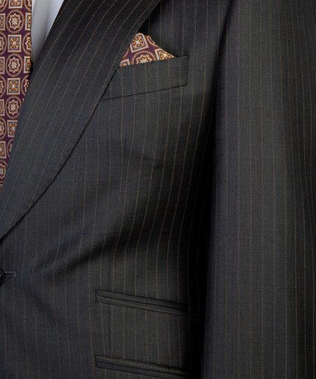 Black Striped Point Lapel Three-piece Business Mens Suits_2