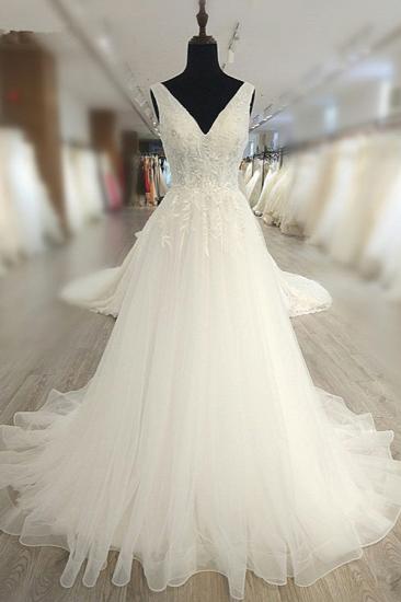 Bradyonlinewholesale Glamorous White Tulle Lace Wedding Dress V-Neck Sleeveless Appliques Bridal Gowns On Sale