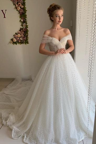 Trendy Off-the-shoulder Princess Pearl White Ball Gown Wedding Dresses_3