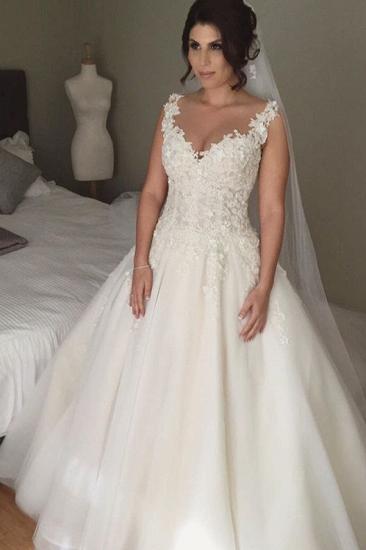 Latest A-line Lace Applique Bridal Gown Open Back Sleeveless Court Train Wedding Dress_1