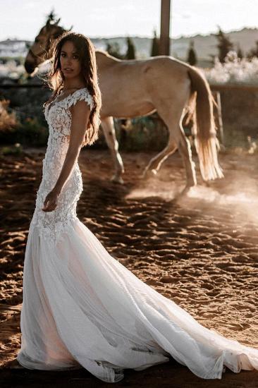 V-Neck Chic Floral Lace and Tulle Mermaid Wedding Dress_4
