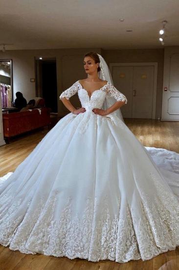 V-neck Lace Short Sleeve Ball Gown Wedding Dresses | Appliques Bridal Gowns With Court Train_1