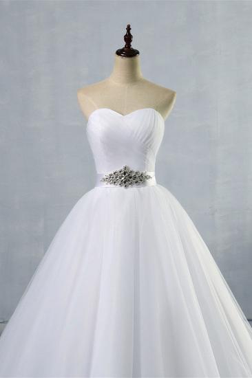 Bradyonlinewholesale Chic Strapless Sweetheart White Tulle Wedding Dress Sleeveless Beadings Bridal Gowns with Sash_3