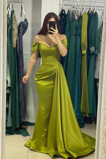 Charming Off-the0SHoulder Satin Mermaid Evening Gown with Side Sweep Train