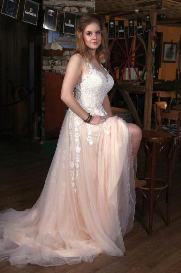 Elegant V-Neck A-line Wedding DressTulle Lace Appliques  Simple Side Split_2