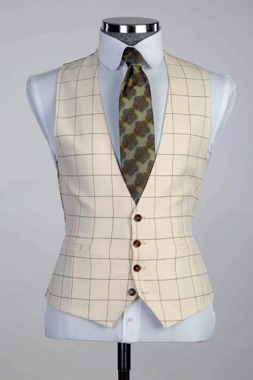 Primo Apricot Peaked Lapel Three Pieces Plaid Prom Suits_4