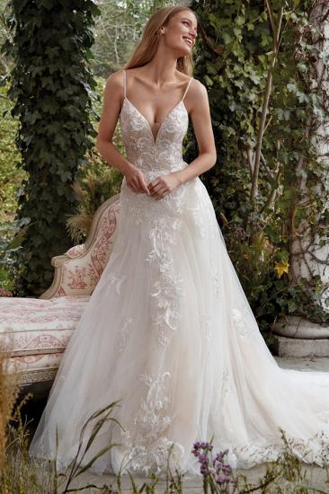 Gorgeous lace applique boho wedding dress with thin straps sexy V-neck gown bridal wedding dress_1